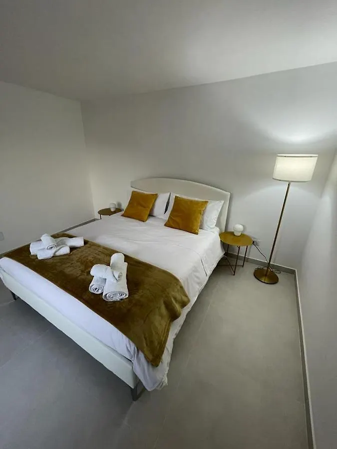 Bed and Breakfast Cutelli Gold CTA Frühstückspension