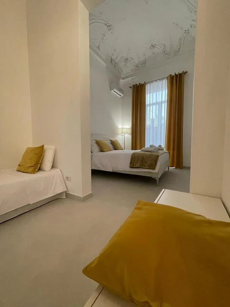 Bed and Breakfast Cutelli Gold CTA Frühstückspension